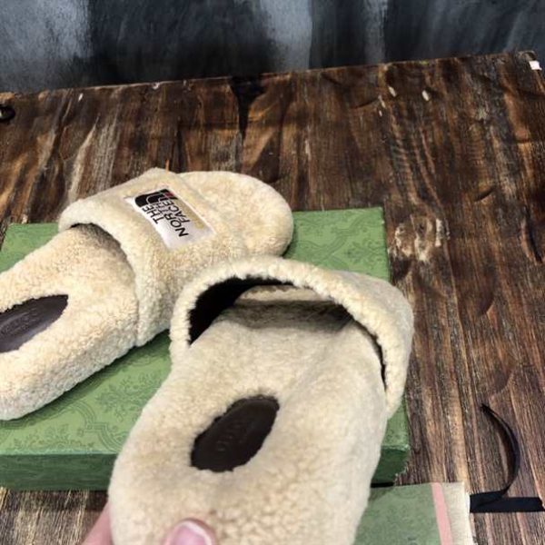  WOMEN’S PLATFROM SLIDE SANDALS – GCS15 - Image 9