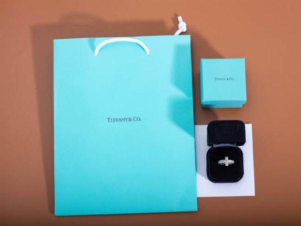 TIFFANY & CO. JEWELREY – WJL70 - Image 7