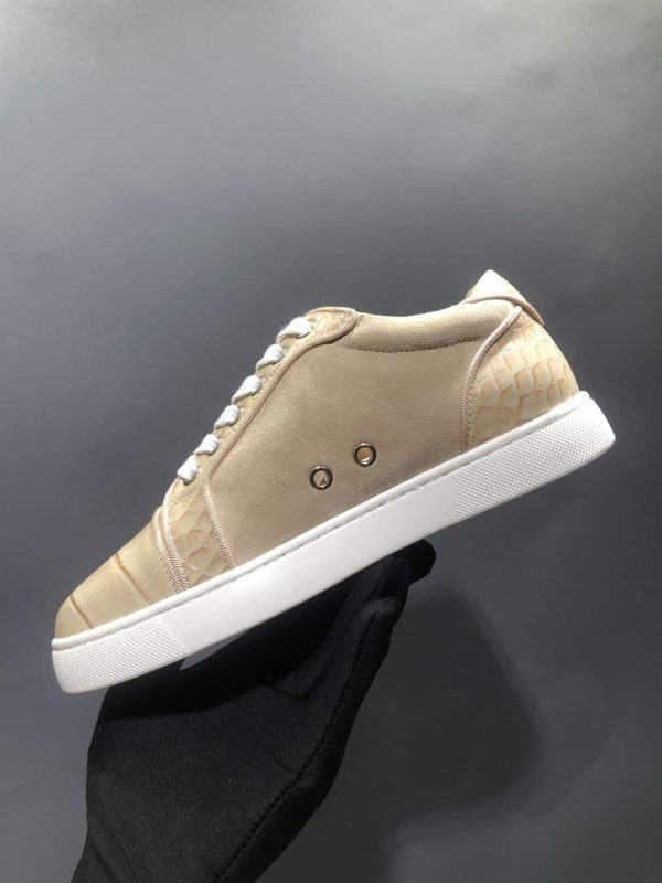 CHRISTIAN LOUBOUTIN LOW TOP SNEAKER   – CL115 - Image 7