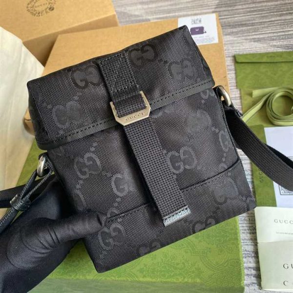 GUCCI OFF THE GRID MESSENGER BAG BLACK GG NYLON - Image 9