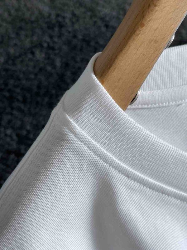 GUCCI T-SHIRT – GCS181 - Image 2