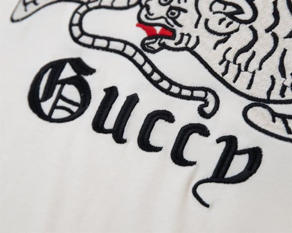 GUCCI ZHANG TSAI TWISTED TIGER T-SHIRT – GCS162 - Image 3