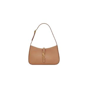 LE 5 À 7 HOBO BAG IN VEGETABLE-TANNED LEATHER – WBY08