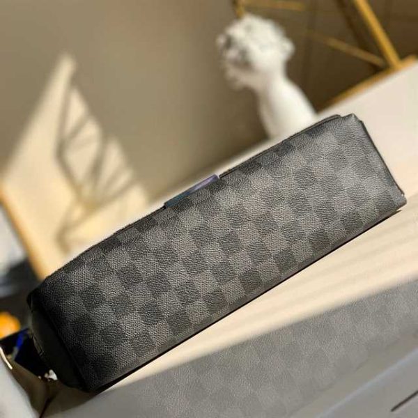 LOUIS VUITTON DISTRICT MM DAMIER GRAPHITE CANVAS N40350 - Image 6
