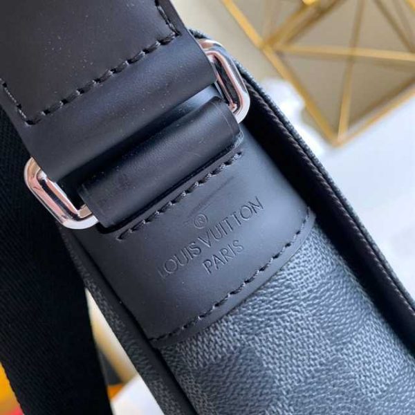 LOUIS VUITTON DISTRICT PM DAMIER EBENE CANVAS N41028 - Image 5