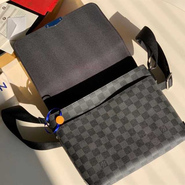 LOUIS VUITTON DISTRICT PM DAMIER GRAPHITE CANVAS N40349 - Image 3