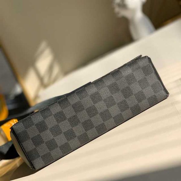 LOUIS VUITTON DISTRICT PM DAMIER GRAPHITE CANVAS N40349 - Image 5