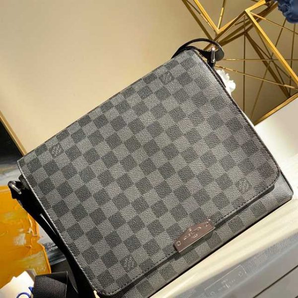 LOUIS VUITTON DISTRICT PM DAMIER GRAPHITE CANVAS N40349 - Image 6