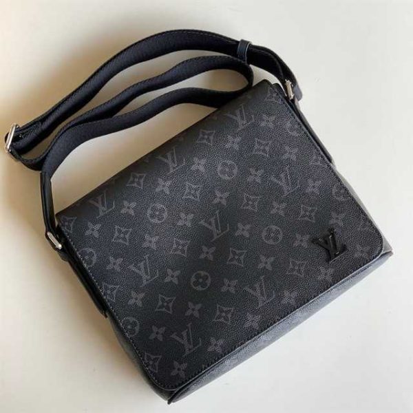 LOUIS VUITTON DISTRICT PM MONOGRAM ECLIPSE CANVAS M44000 - Image 6