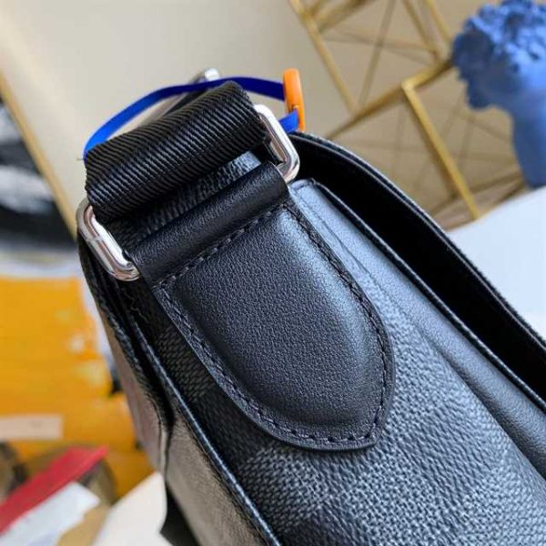 LOUIS VUITTON FLAP MESSENGER DAMIER GRAPHITE CANVAS N40418 - Image 8