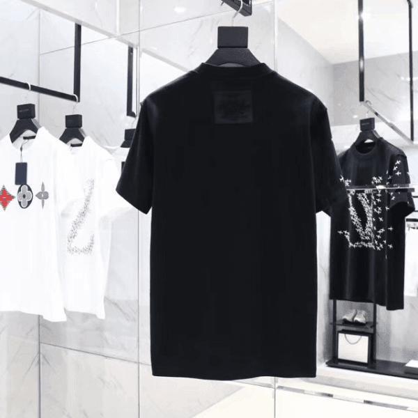 LOUIS VUITTON LV PLANES PRINTED T-SHIRT – LSVT15 - Image 3