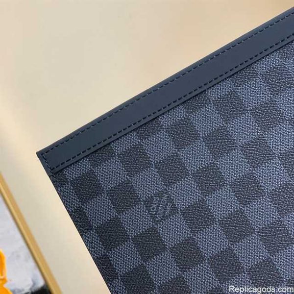 LOUIS VUITTON POCHETTE VOYAGE MM MONOGRAM ECLIPSE N41696 - Image 7