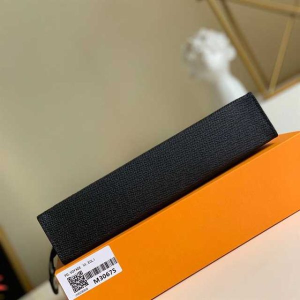 LOUIS VUITTON POCHETTE VOYAGE MM TAIGA LEATHER M30675 - Image 9