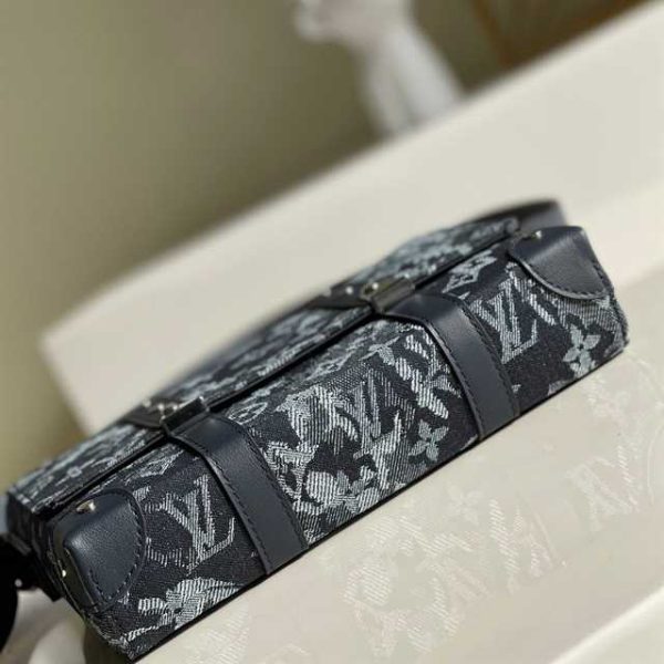 LOUIS VUITTON TRUNK MESSENGER MONOGRAM CANVAS M57282 - Image 4