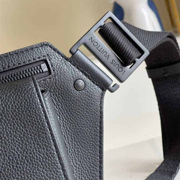 M57081 LOUIS VUITTON AEROGRAM SLINGBAG - Image 8