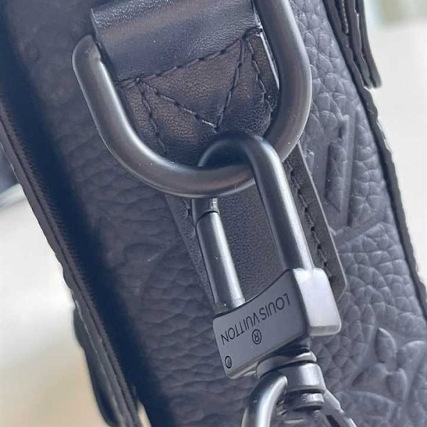 M57726 LOUIS VUITTON TRUNK MESSENGER BAG TAURILLON MONOGRAM LEATHER - Image 8