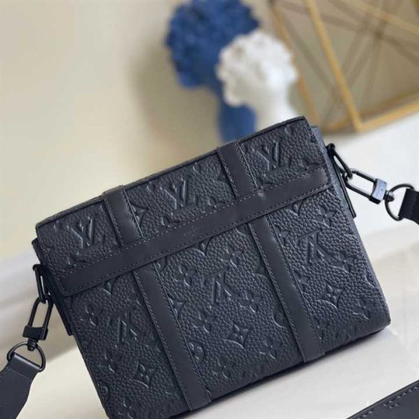 M57726 LOUIS VUITTON TRUNK MESSENGER BAG TAURILLON MONOGRAM LEATHER - Image 9