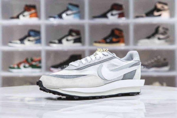 NIKE X SACAI LD WAFFLE SNEAKERS - Image 2