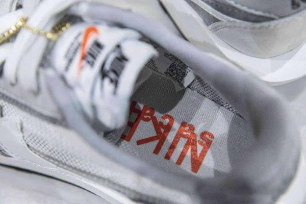 NIKE X SACAI LD WAFFLE SNEAKERS - Image 9