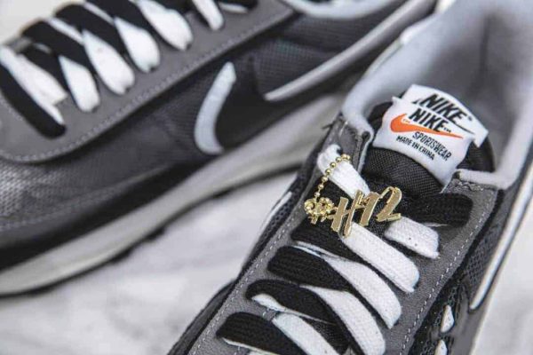 NIKE X SACAI WAFFLE DAYBREAK - Image 7