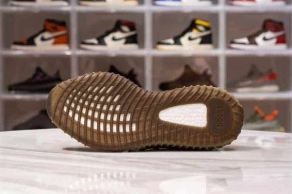 YEEZY BOOST 350 V2 “SAND TAUPE”  – AD12 - Image 8